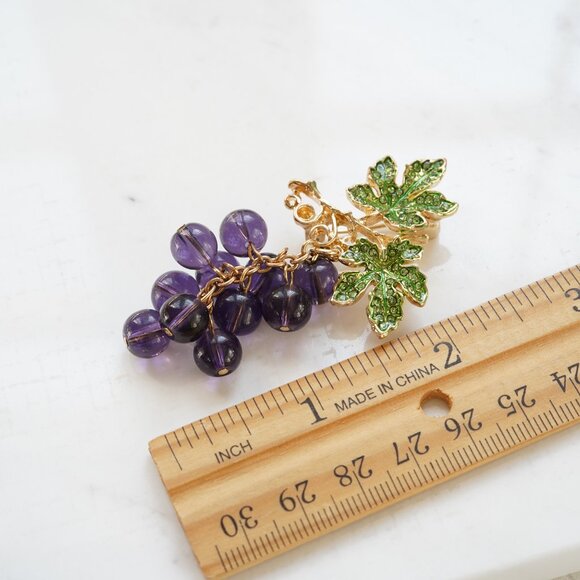 Vintage Style Enameled Crystal Beads Grape Brooch - Picture 3 of 5